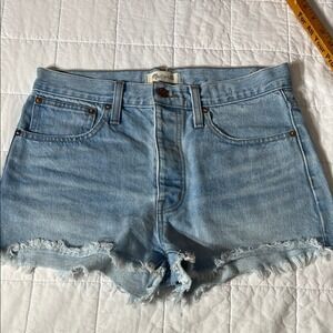 Madewell‎ Relaxed Denim Shorts Light Wash Frayed Hem Size 27